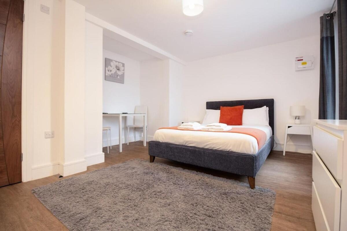 Sav Apartments Regent Leicester Room photo