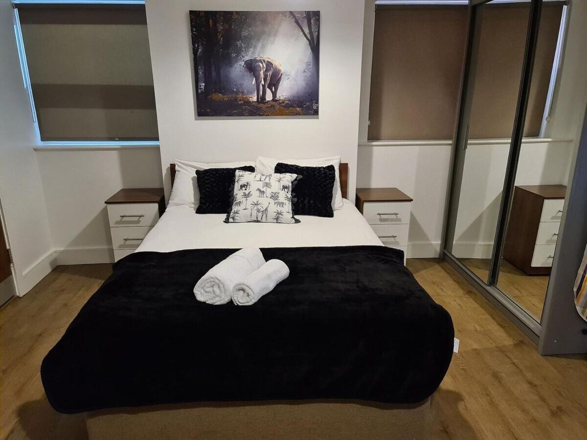 Sav Apartments Regent Leicester Room photo