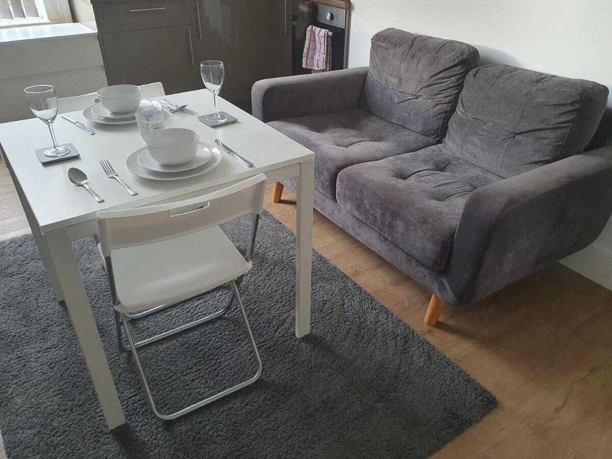 Sav Apartments Regent Leicester Room photo